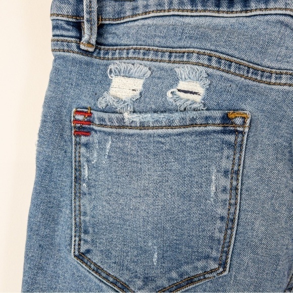 Urban Outfitters BDG Womens Size 28 Distressed Twig High Rise Skinny Jean - Picture 13 of 15